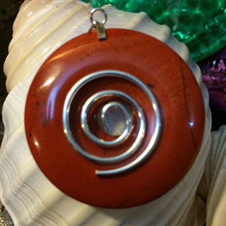 EL-AMULETO-DE-LA-DIOSA-MORRIGAN-PARA-LA-SALUD